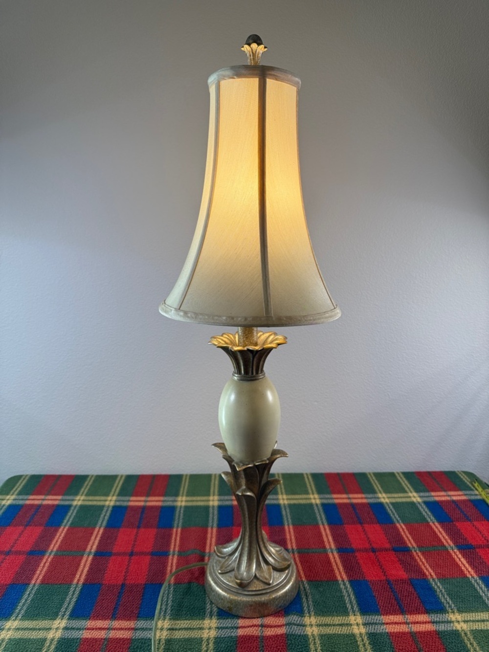Cream and Gold Floral Accent Brass Table Lamp - Elegant Home Accent